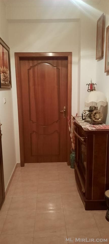 APARTAMENT ME QIRA