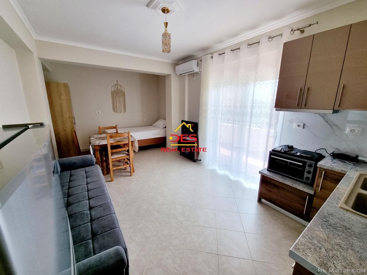 JEPET ME QERA STUDIO NE SARANDE