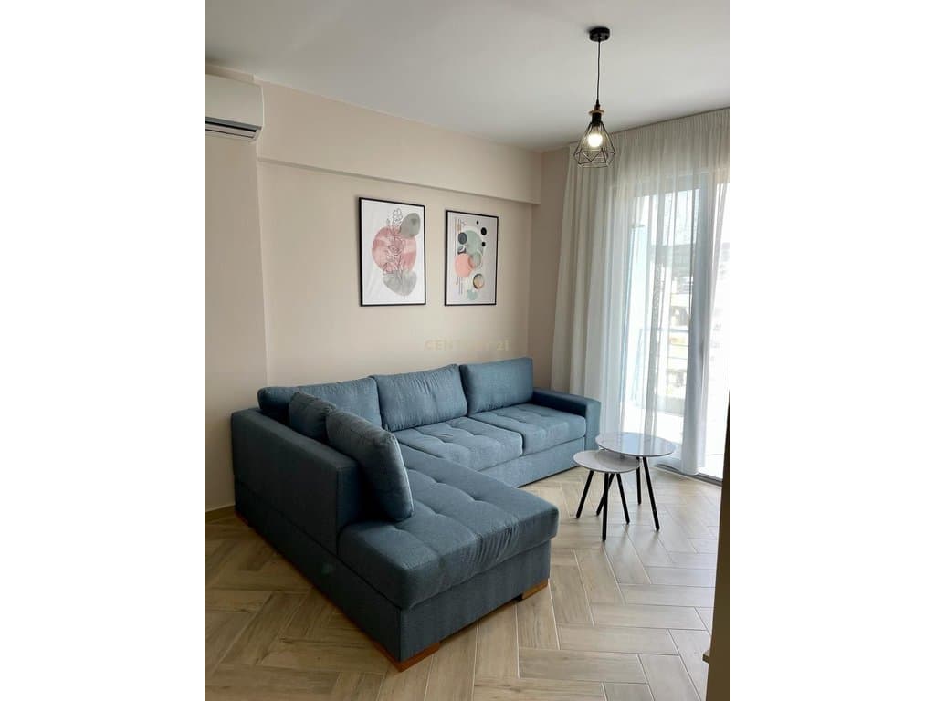 APARTMENT 2+1 FOR SALE NEAR THE BOULEVARD IN THE SKELES AREA!